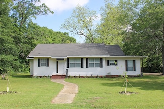 1619 Adeline St, Hattiesburg, MS 39401