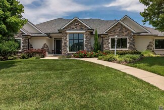 3742 SW Clarion Park Dr, Topeka, KS 66610