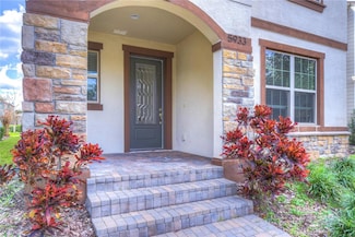 5933 Caldera Ridge Dr, Lithia, FL 33547