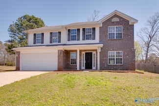 105 Vandenberg Ln, Harvest, AL 35749