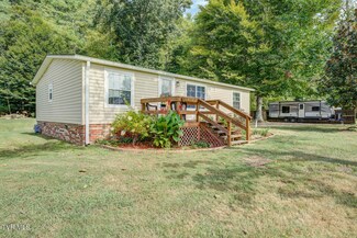 118 Phil Hawkins Rd, Unicoi, TN 37692