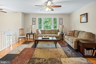 1110 Monroe Ave, Clementon, NJ 08021
