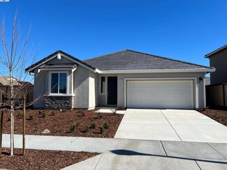 1002 Osprey Dr, Lathrop, AK 99999