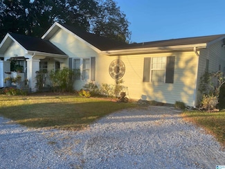 1705 Fulmer Dr, Clanton, AL 35045