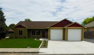 42 Dogwood St S, Soap Lake, WA 98851