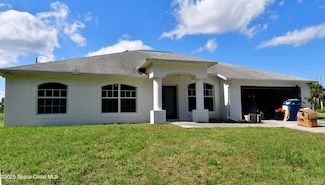 514 Hobart Ave NW, Palm Bay, FL 32907