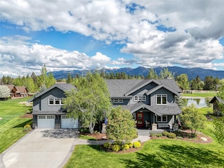 3070 River Lakes Dr, Whitefish, MT 59937