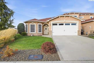 9419 Vincenzo Dr, Pasco, WA 99301