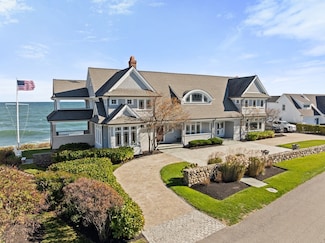 21 Circuit Ave, Scituate, MA 02066
