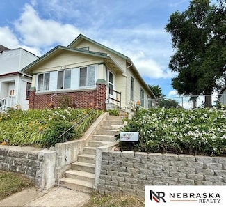 5217 S 21st St, Omaha, NE 68107