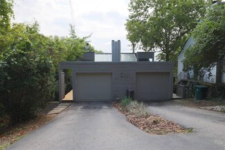 5007 Shattuc Ave, Cincinnati, OH 45208
