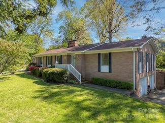 151 Fernwood Dr, Rutherfordton, NC 28139