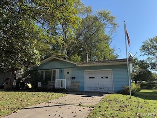 504 Bell Ave, Scott City, MO 63780