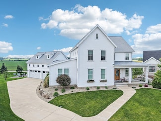 1203 Alice Ct, Waunakee, WI 53597