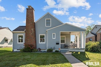 2133 Warren St, Davenport, IA 52804