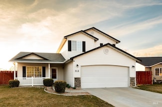 312 N Coppertree Dr, Nampa, ID 83651