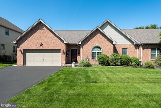 38 Truman St, Palmyra, PA 17078