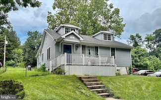 26 Pineview Ave, Mohnton, PA 19540