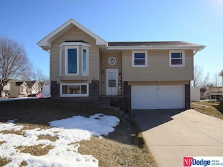 7503 S 135th St, Omaha, NE 68138