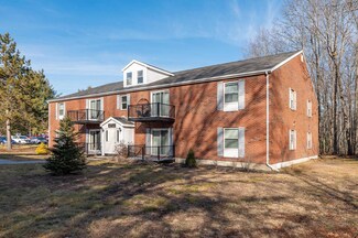 7 Academy Place Unit 55, Saco, ME 04072