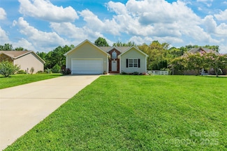 235 Kendra Dr, Mooresville, NC 28117