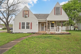 1301 E Texas Ave, Mart, TX 76664