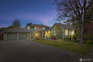 17426 Spruce Way, Lynnwood, WA 98037