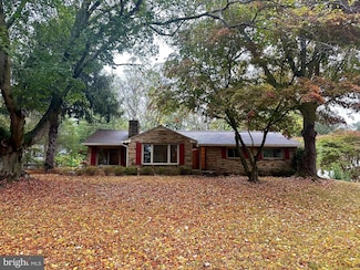 1 High Acres Dr, Ewing, NJ 08628