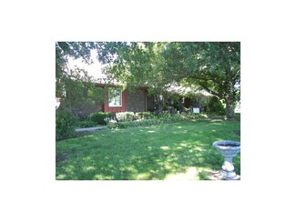 14360 SE State Route 116, Gower, MO 64454