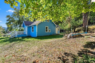 7492 Mohawk St, Bonners Ferry, ID 83805