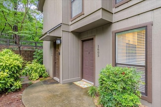 1603 Cumberland Ct SE, Smyrna, GA 30080