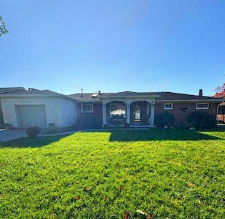 82 Township Rd, South Point, OH 45680