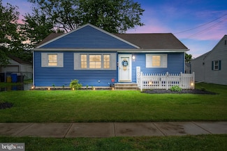 24 Woodbine Ave, Maple Shade, NJ 08052