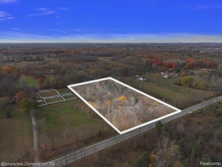 0000 Currie Rd, South Lyon, MI 48178