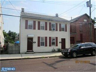 434 Chestnut St, Pottstown, PA 19464