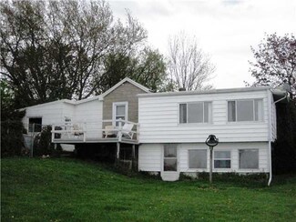 3181 W Lake Rd, Wilson, NY 14172
