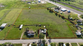 1046 S Farley St, Pampa, TX 79065