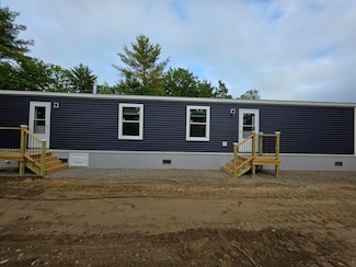 55 Sawyer Rd, Hampden, ME 04444