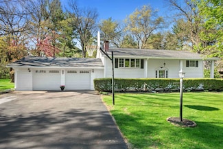 6530 Wazeecha Ridge Ct, Wisconsin Rapids, WI 54494