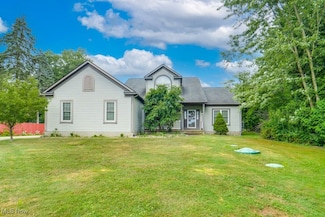 3362 Sunnybrook Rd, Kent, OH 44240