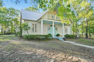245 Shadow Dr, Hemphill, TX 75948