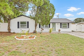 8570 91st Terrace, Seminole, FL 33777