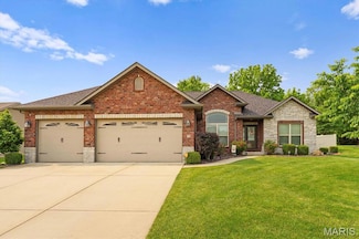 30 Ellington Dr, Troy, IL 62294