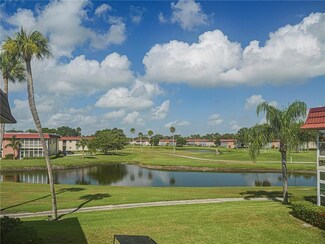 76 Royal Oak Dr Unit 205, Vero Beach, FL 32962