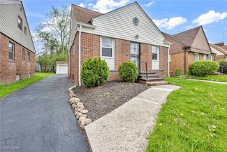 4110 Ellison Rd, Cleveland, OH 44121
