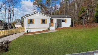 1315 Yellowleaf Cir, Alabaster, AL 35114