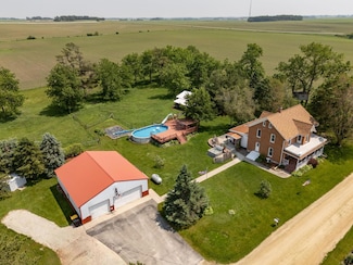 10706 65th Ave SE, Stewartville, MN 55976