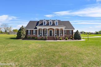 103 Arabian Cir, Beulaville, NC 28518