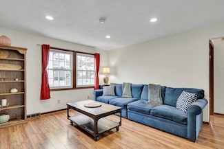 7 Montvale St Unit 1, Roslindale, MA 02131