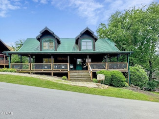 3007 Oak Tree Way, Pigeon Forge, TN 37863